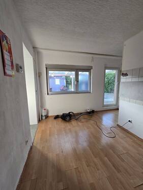 Küche Eingang 2 - 