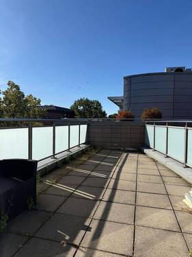 Dachterrasse I.jpg - 3 Zimmer Etagenwohnung zur Miete in Ahrensburg