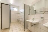 Toilettenanlage Saal - 