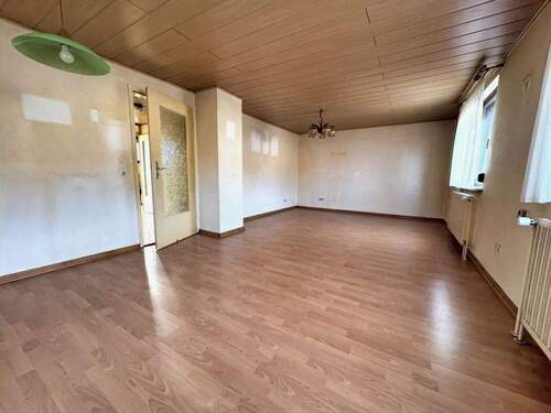 Wohn-/Esszimmer EG - 5 Zimmer Doppelhaushälfte zum Kaufen in Albstadt