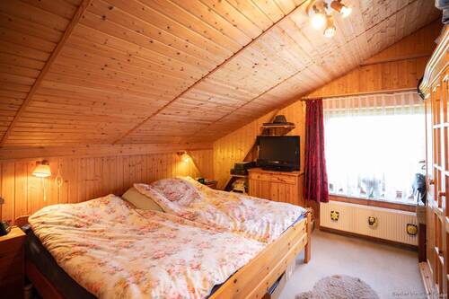 Whg. 2 Schlafzimmer - 