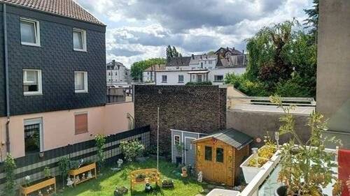 Balkon-Aussicht-2.jpg - 4 Zimmer Etagenwohnung zum Kaufen in Bochum