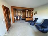 Wohn-/Esszimmer - 4 Zimmer Etagenwohnung zum Kaufen in Krefeld
