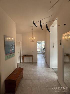 Flur - 3 Zimmer Etagenwohnung in Berlin