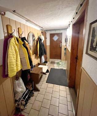 Souterrain Flur 2.jpg - 