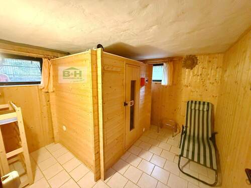 Aufguss Sauna Souterrain.jpg - 3 Zimmer Bungalow zum Kaufen in Dessau-Roßlau