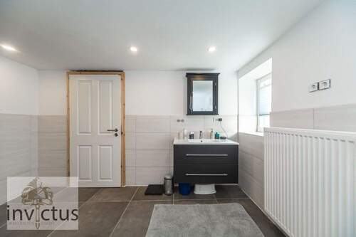 Badezimmer- Ansicht 3 - 