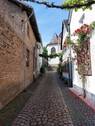Gasse mit Hufschmiede - 