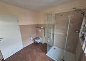 Bad mit großer Dusche im EG - 