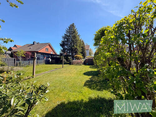 Garten 2 - 7 Zimmer Einfamilienhaus in Detmold / Heidenoldendorf