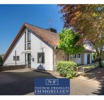 Eine Maisonette-Wohnung die sich anfühlt wie ein eigenes Haus mit Top Aussicht, auf 2 Etagen, 3 Stellplätzen, 1 Garagen und 3 Kellerräumen - Lahr