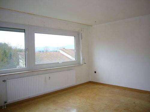 Wohnzimmer - Etagenwohnung mit 87,00 m² in Baunatal zum Kaufen