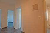 Flur - Etagenwohnung mit 78,00 m&sup2; in Essen zur Miete