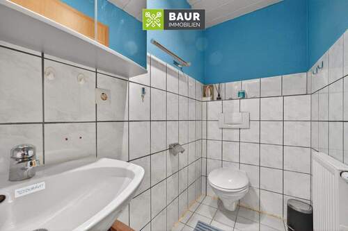 Bad DG Wohnung links - 