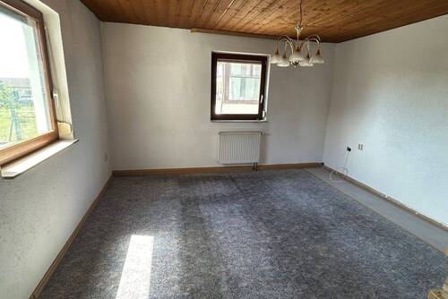 Altbau - Wohnzimmer - 