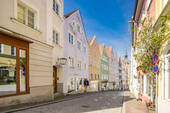 Außenansicht - Selbstnutzer aufgepasst! Charmante Altbau-Wohnung mit Balkon im historischen 'Hexenviertel'