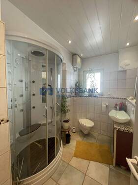 Tageslichtbad mit Dusche Erdgeschoss - 