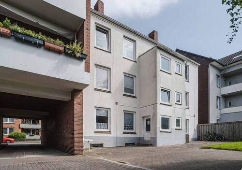 Hausansicht Garten 2 - 