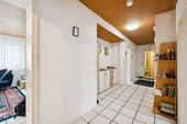 Flur - 5 Zimmer Etagenwohnung in Mönchengladbach