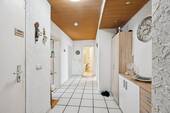 Flur - Etagenwohnung mit 118,00 m&sup2; in Mönchengladbach zum Kaufen
