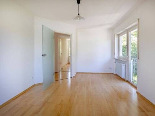 Helle und einladende Zimmer - Doppelhaushälfte mit 176,00 m&sup2; in Puchheim zum Kaufen