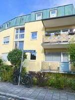 3-Zimmer-Wohnung mit zwei Balkonen am Hirschgarten - München