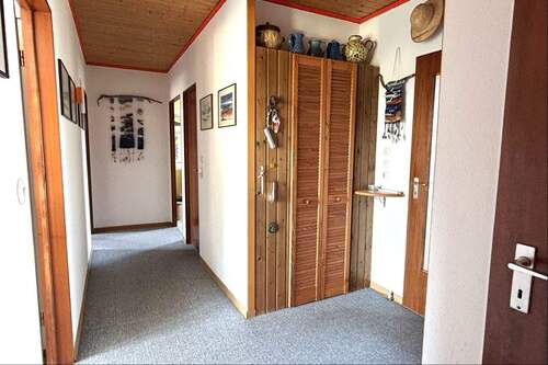 Hausflur - 4 Zimmer Einfamilienhaus zum Kaufen in Badendorf