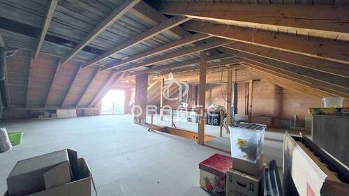 Dachboden m. Ausbaupotenzial - 