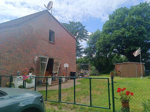 *rechts* Garten - 