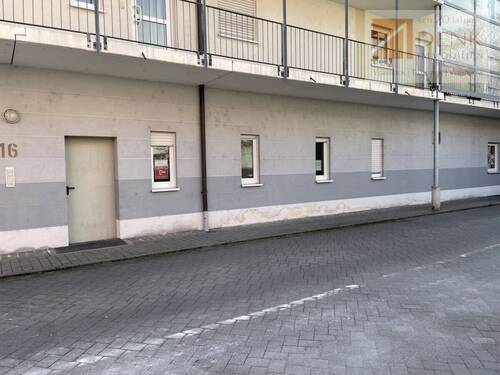 Außenansicht hinten.jpeg - 4 Zimmer Büro in Kitzingen