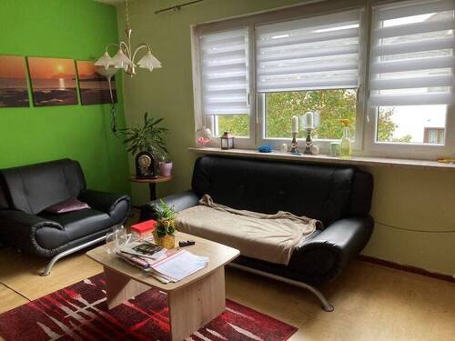 Wohnzimmer EG - 1 Zimmer Mehrfamilienhaus, Wohnhaus zum Kaufen in Probstzella