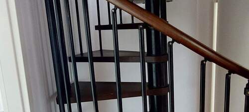 Treppe zur Maisonette.jpg - 