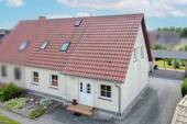 Außenansicht - Modernisierte Doppelhaushälfte mit Anbau, Photovoltaik und schönem Garten in Tribsees