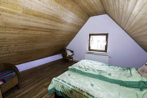 k-DG Schlafzimmer Vorderhaus.jpg - 
