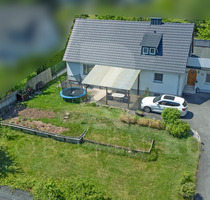 Freistehendes Einfamilienhaus mit Garagen in guter Wohnlage - Weiden in der Oberpfalz Fichtenbühl