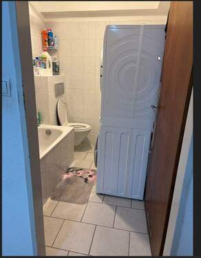 Badezimmer - 3 Zimmer Etagenwohnung zur Miete in Ludwigshafen