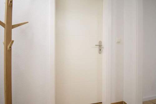 neue weiße Innentüren - 