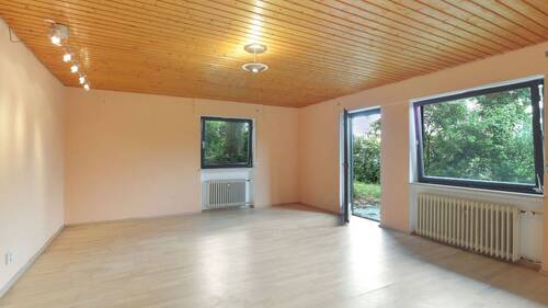 Hobby-/Wohnzimmer im UG - 