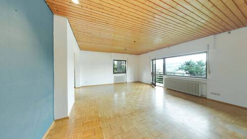 Wohnzimmer im EG - 6 Zimmer Einfamilienhaus in Bammental