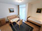 Wohn- Schlafraum - 