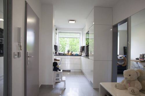 Flur Eingangsbereich - Etagenwohnung mit 62,00 m² in Hamburg zum Kaufen