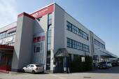 010 - Halle in Berlin zur Miete