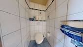 UG - WC - 