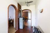 Flurbereich - Wohnung links - 