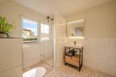 Duschbad im Erdgeschoss - 
