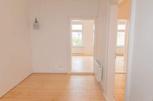 Flur - 3 Zimmer Etagenwohnung in Braunschweig