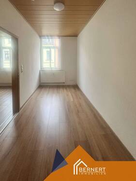 Büro - Etagenwohnung mit 82,30 m&sup2; in Oelsnitz/Vogtl. zur Miete