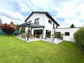 Ansicht Süd-West - neuwertiges EFH - A+ Effizienzhaus - mit gehobener Ausstattung