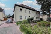 Vorderansicht Haus (1) - 6 Zimmer Doppelhaushälfte zum Kaufen in Sandersdorf-Brehna