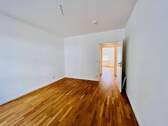 Wohnzimmer - 2 Zimmer Etagenwohnung zur Miete in Mülheim an der Ruhr